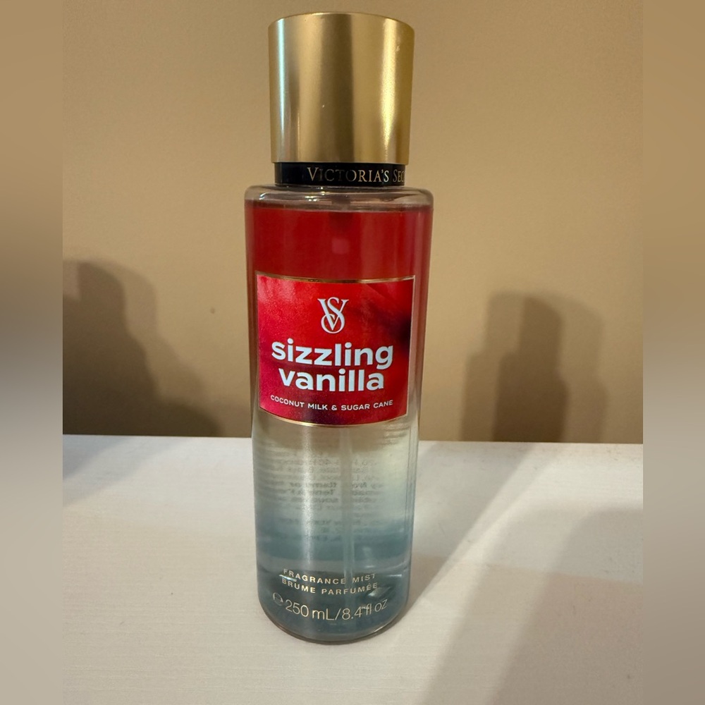 VS Sizzling Vanilla Mist
